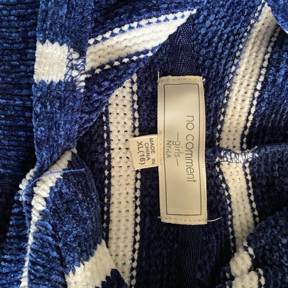 Cropped hooded sweater - Picture 4 of 5